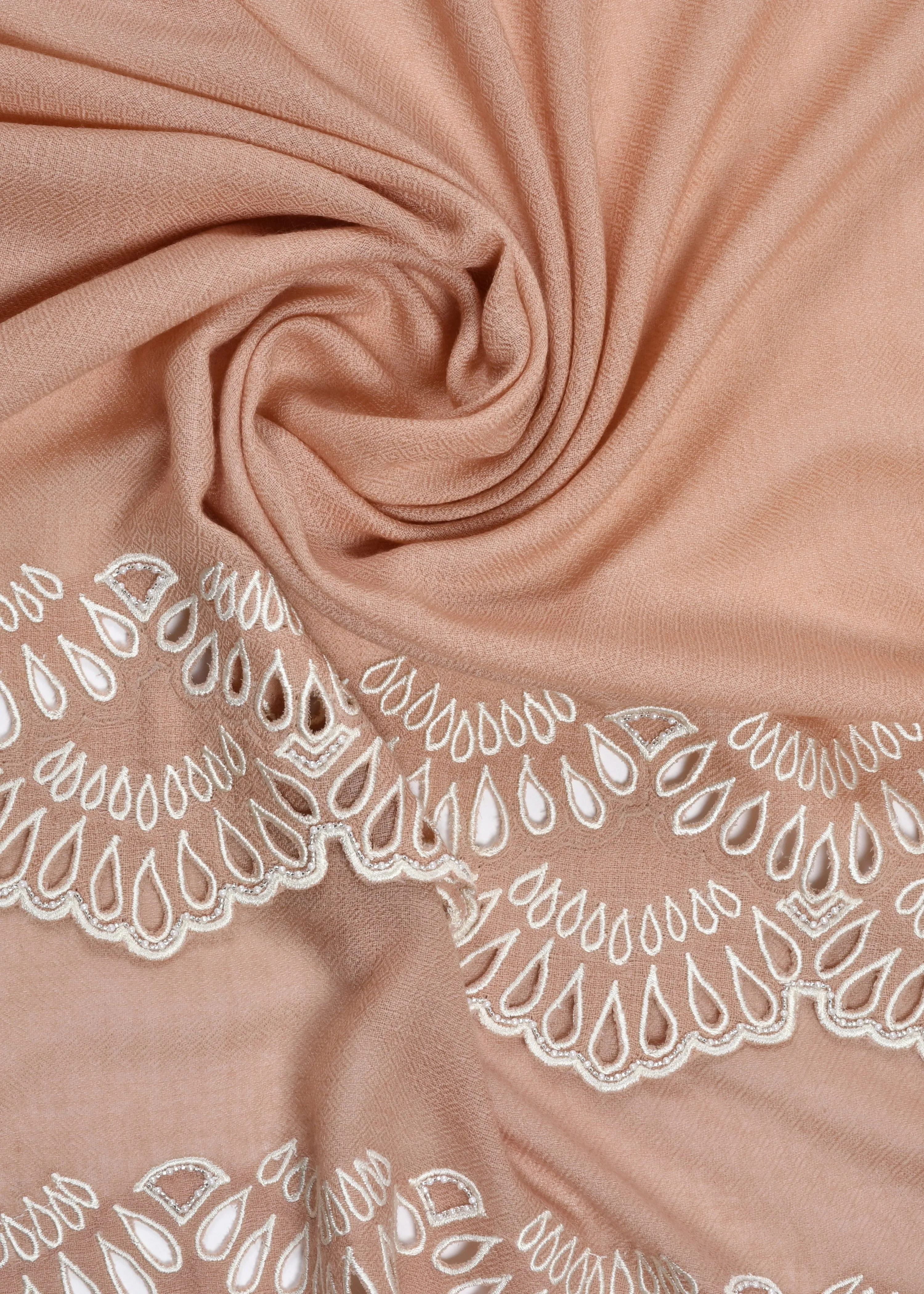 Double Scalloped Border in Merino