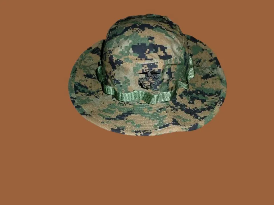 MARINE CORPS BOONIE HAT USMC DIGITAL WOODLAND MARPAT CAMOUFLAGE MEDIUM 7.25 USA