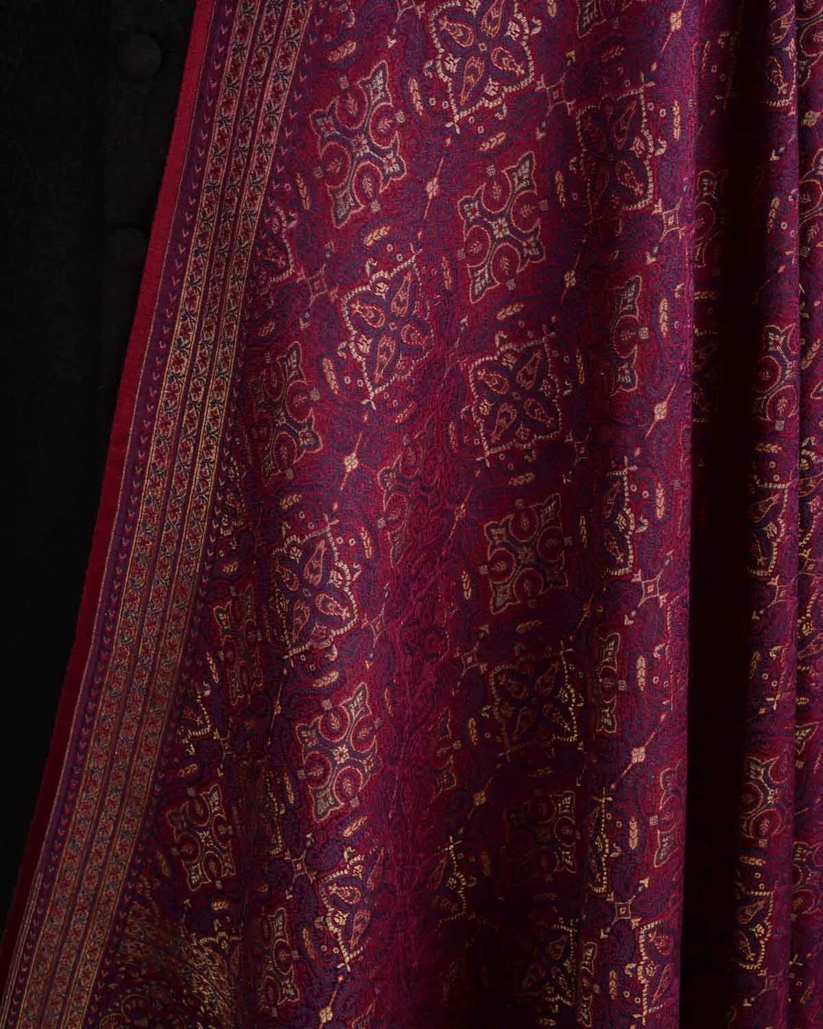 Maroon Tehra Traditional Jamawar Handwoven Silk Wool Unisex Dress Shawl with Gold Zari