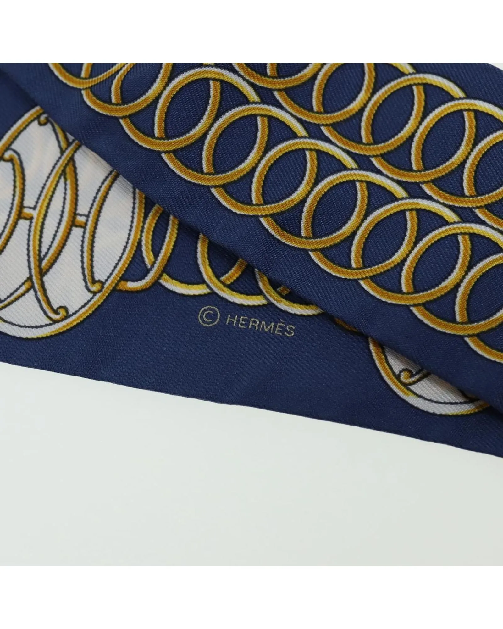 Silk Twilly Scarf with Item Box